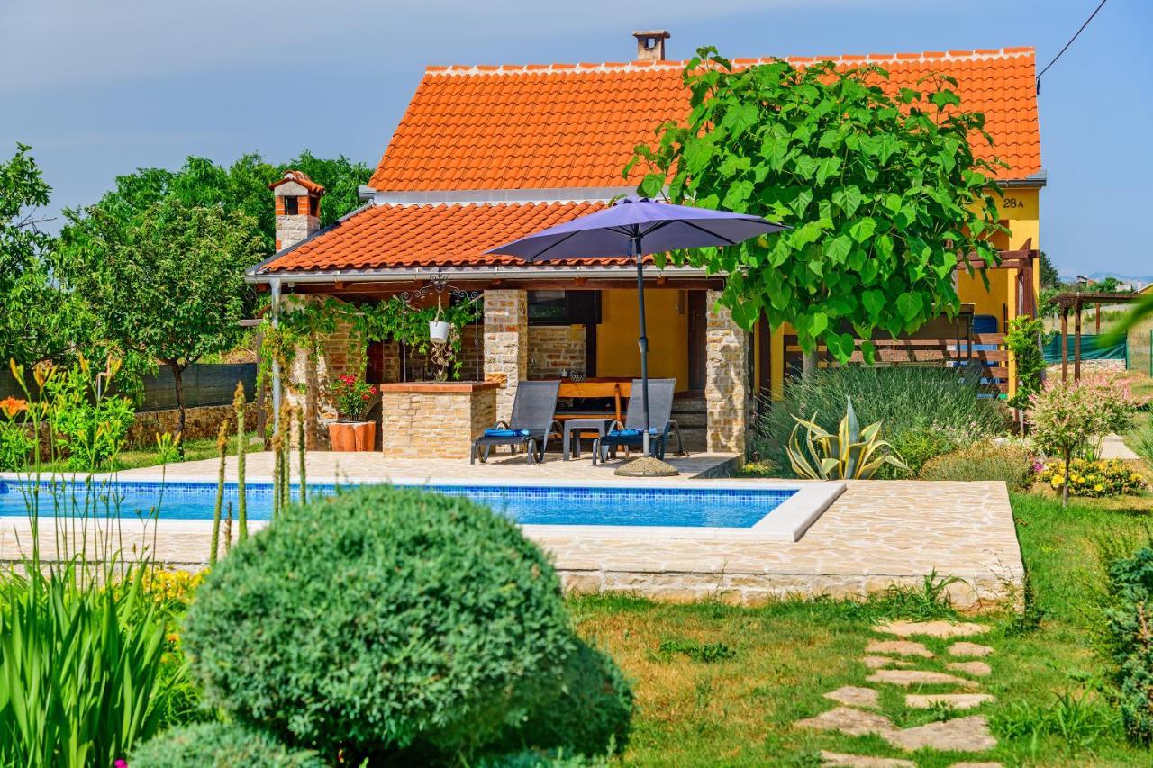 הוילה Smokovic Sunny House מראה חיצוני תמונה