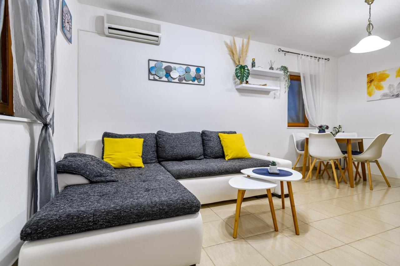 הוילה Smokovic Sunny House מראה חיצוני תמונה