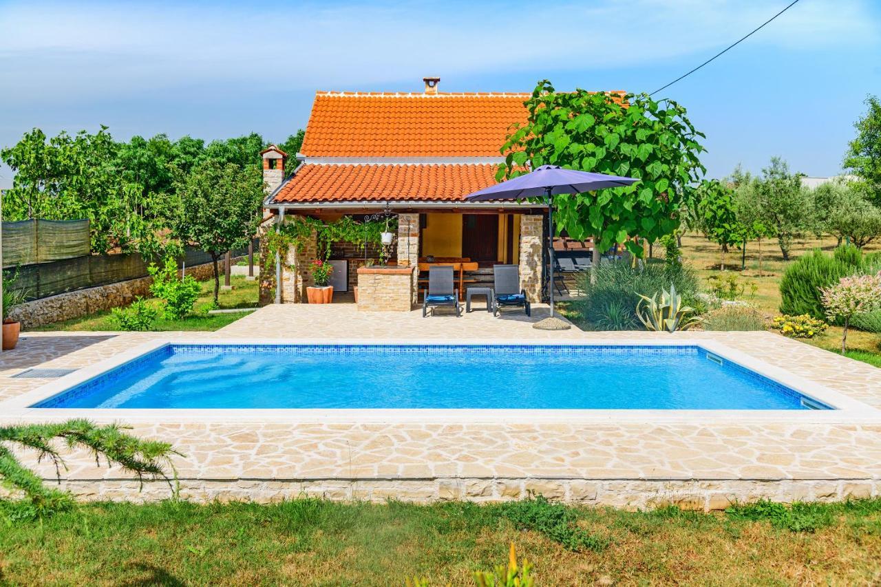 הוילה Smokovic Sunny House מראה חיצוני תמונה